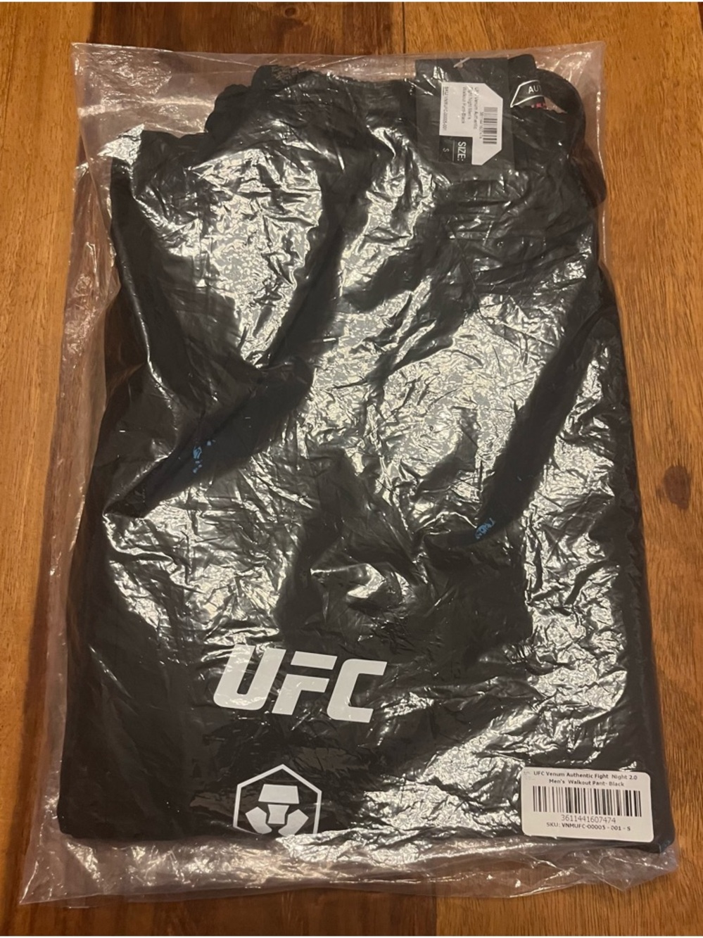 UFC Venum Authentic Fight Night 2.0 Men’s Walkout Pants Size S Brand New